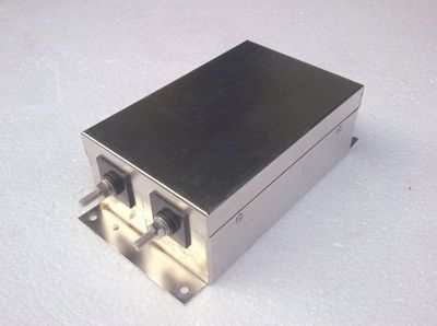 鉭電容器和固態(tài)電容哪一個(gè)好？